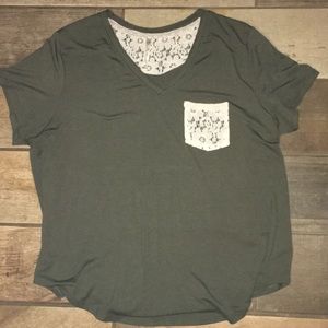 Army green short sleeve tee!